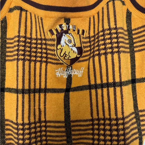 Warner Bros. Mustard and Black Checkered Tank Top - Picture 2 of 4